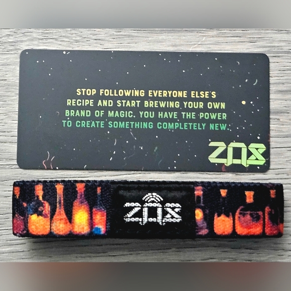 ZOX "MIX IT UP" #518 INTERACTIVE Halloween Coffin DAY 7 Collectible Wristband - Picture 3 of 6